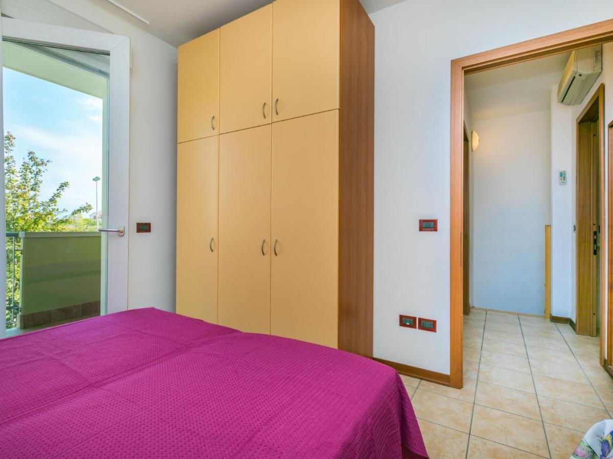 Apartment Robinia-Pinetine-4 By Interhome Duna Verde Exterior photo